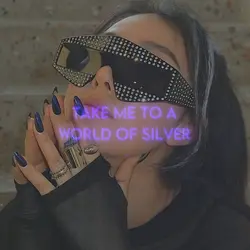 lyric aesthetic