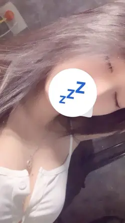 1 pic