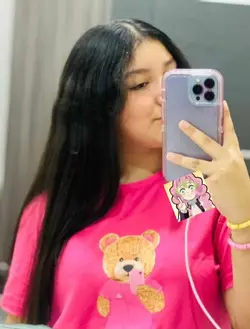 Extraño ser ella..