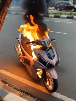 motor terbakar 