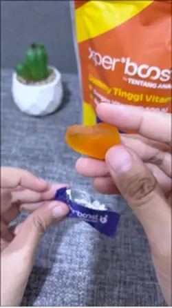 Gummy vitamin