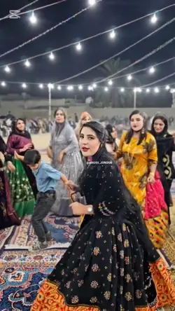 GROUP DANCe