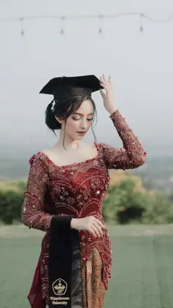 graduation jj trend