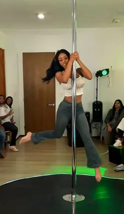 Pole dance AI
