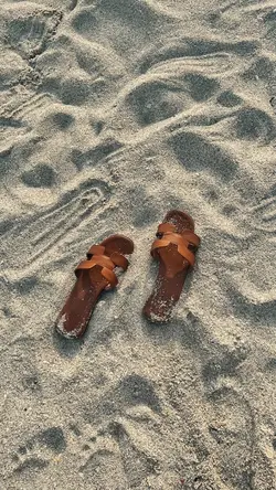 1 video + 7 foto