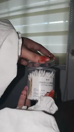 Cotton buds
