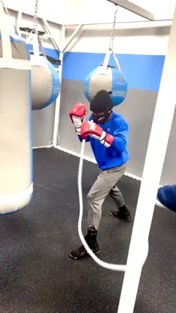 Boxing viral