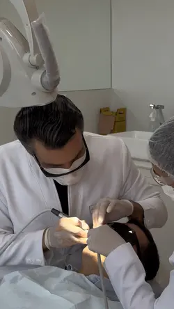 DENTISTA