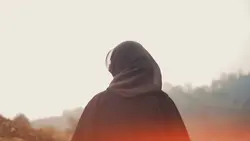 melody hemnava mere