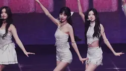 Mẫu slowmotion