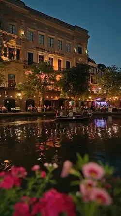 vlog aesthetic 