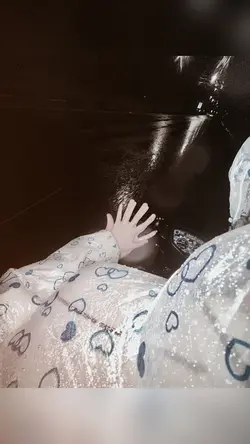 tay cầm tay nhé một 