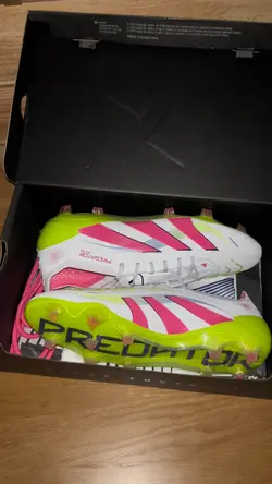 New pair of cleats 😮💨