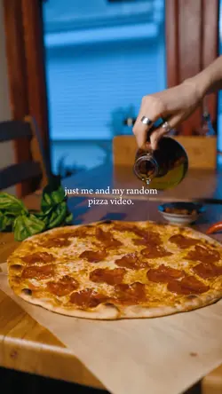 random pizza video