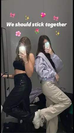 stick together 🎀✨