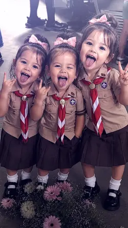 foto ber3 anak kecil