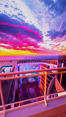 Cruiseship 4K