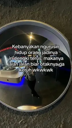 kebanyakan ngurusin 