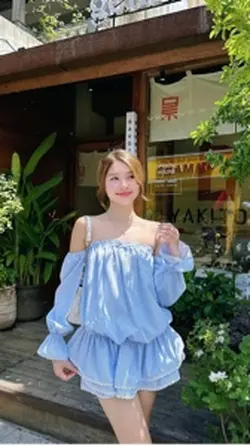 2 ảnh * màuu