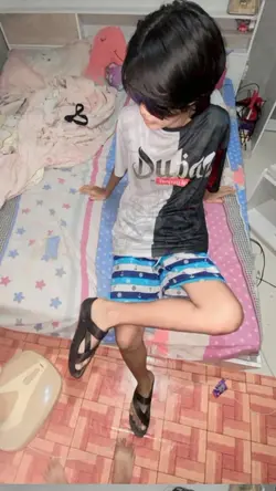 จับมือเธอ
