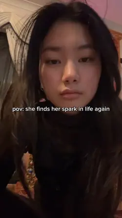 pov: she finds her s