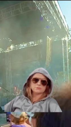 Recut | Hoodie & Sunglasses