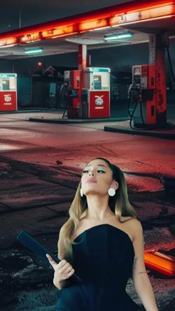 Recut | Ariana Grande Walk