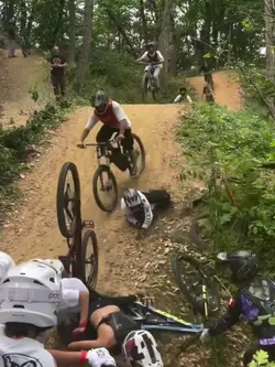 2 Clips hinzufügen