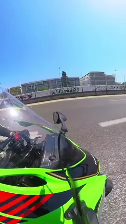 Ajoute 1 clip
