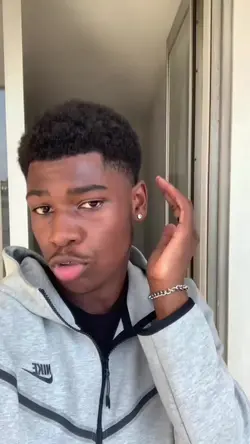 Ajoute 9 clips