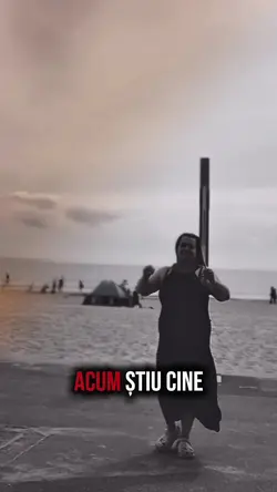 Adaugă 2 clipuri