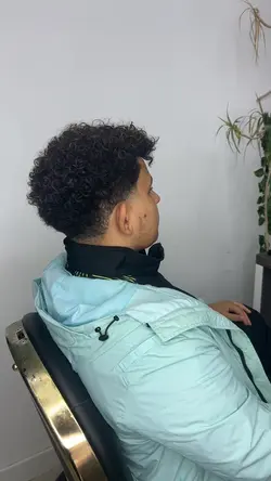 Ajoute 5 clips